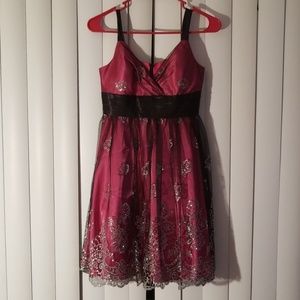 BEAUTIFUL PARTY DRESS